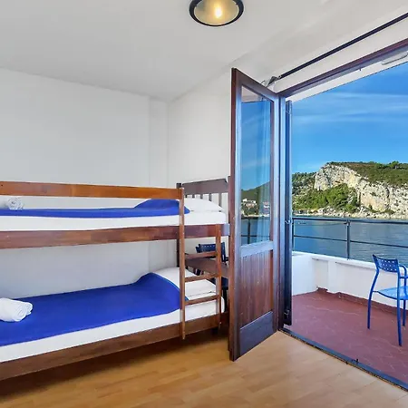 Ana Guest house 3*