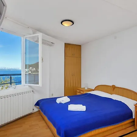 Gostinjska kuća Ana 3*