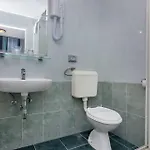 Gasthuis Ana 3*