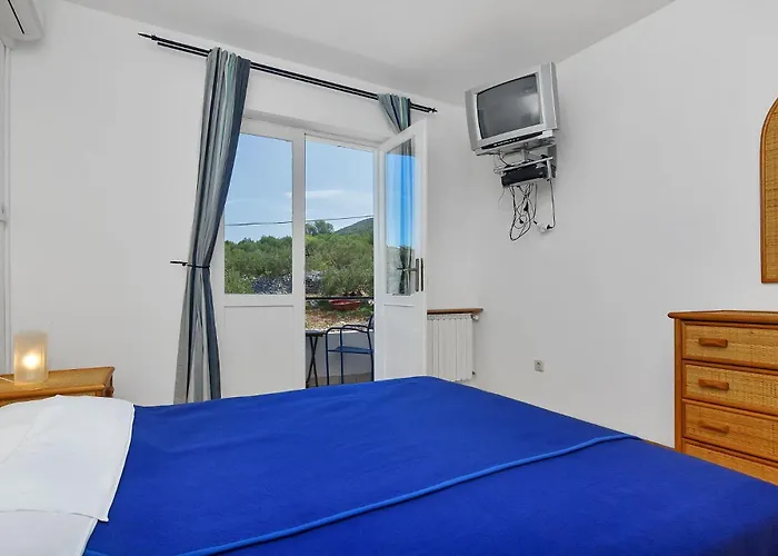 Gostinjska kuća Ana 3*